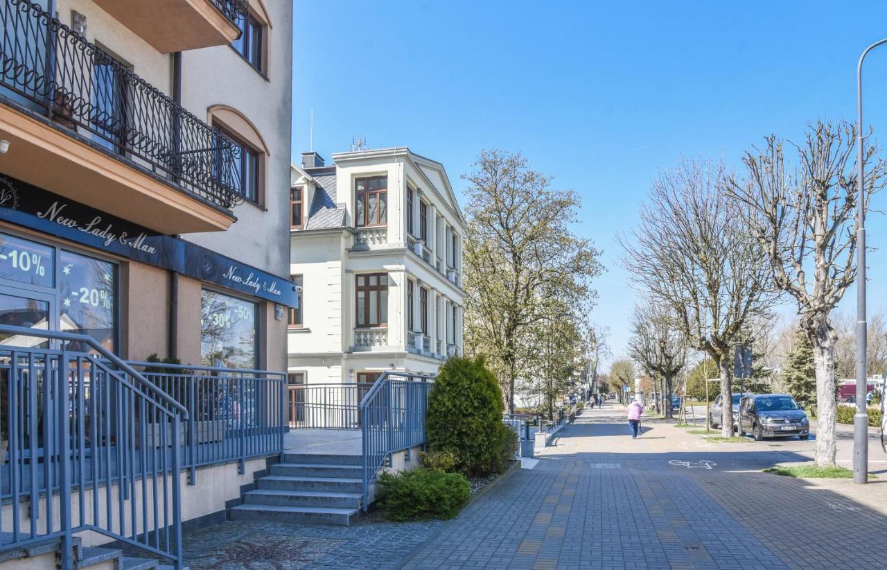 Apartamenty Bryza - Osiedle Zeromskiego 27 - Promenada Swinoujscie Exterior photo